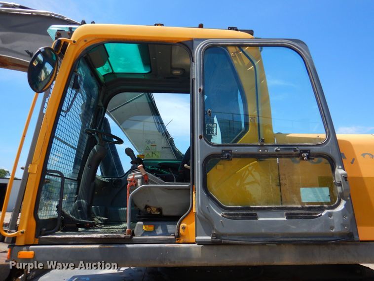 image for item DP4259 2004 Volvo EW180B  wheeled excavator