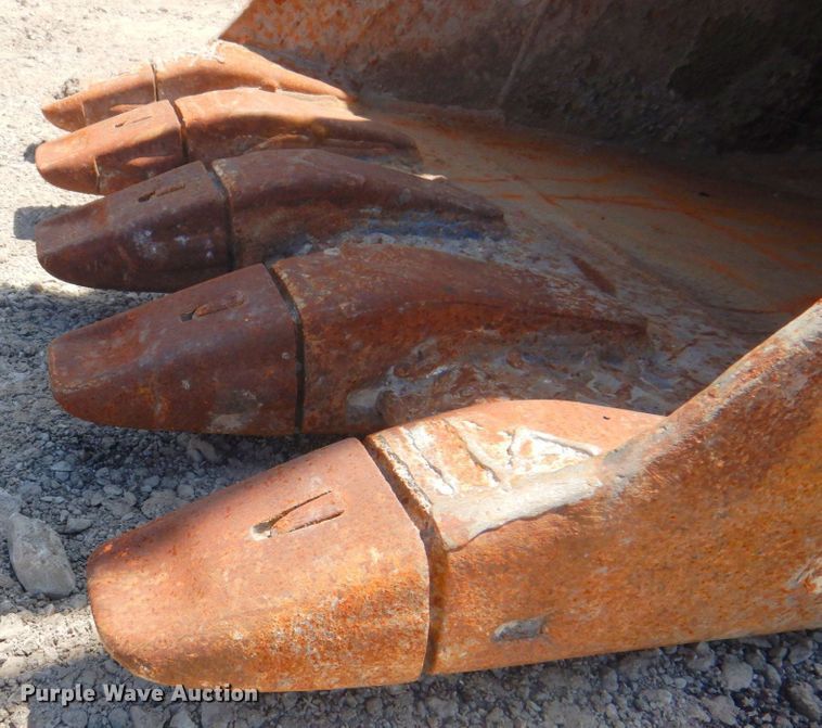 image for item DP4259 2004 Volvo EW180B  wheeled excavator