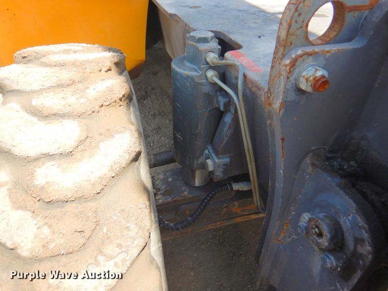 image for item DP4259 2004 Volvo EW180B  wheeled excavator