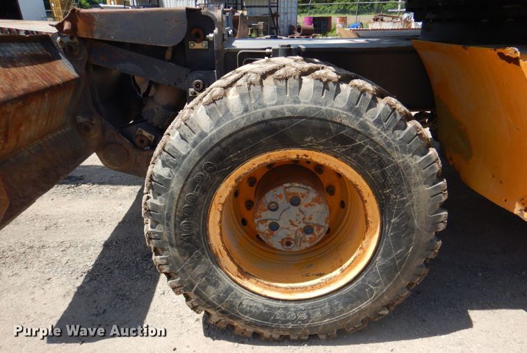 image for item DP4259 2004 Volvo EW180B  wheeled excavator