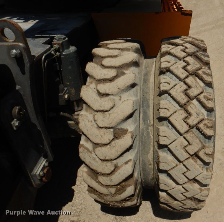 image for item DP4259 2004 Volvo EW180B  wheeled excavator