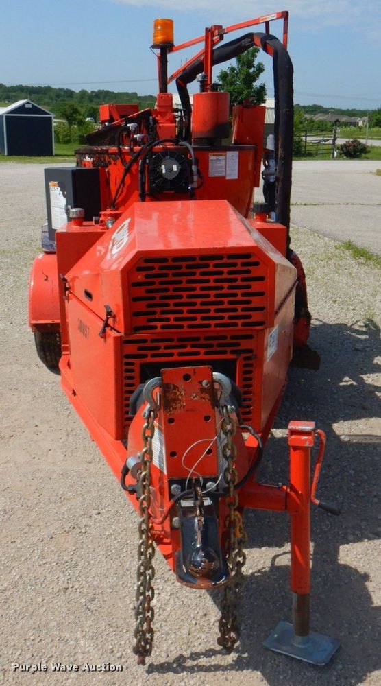 image for item DP4284 2013 Crafco SS125D  melter applicator