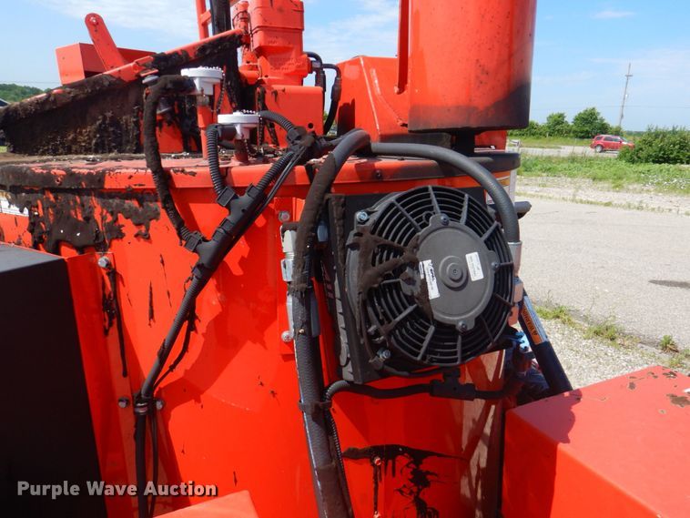 image for item DP4284 2013 Crafco SS125D  melter applicator