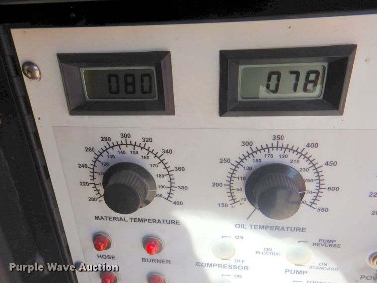 image for item DP4284 2013 Crafco SS125D  melter applicator