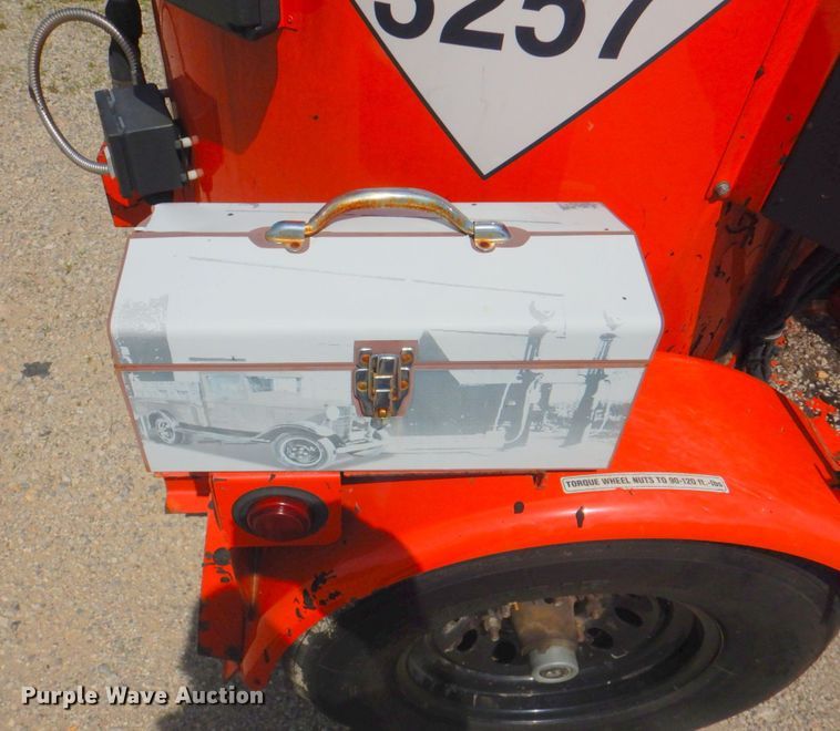 image for item DP4284 2013 Crafco SS125D  melter applicator