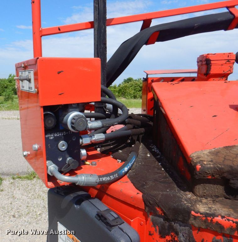 image for item DP4284 2013 Crafco SS125D  melter applicator