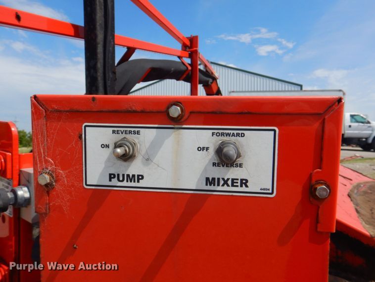 image for item DP4284 2013 Crafco SS125D  melter applicator