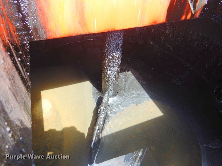 image for item DP4284 2013 Crafco SS125D  melter applicator