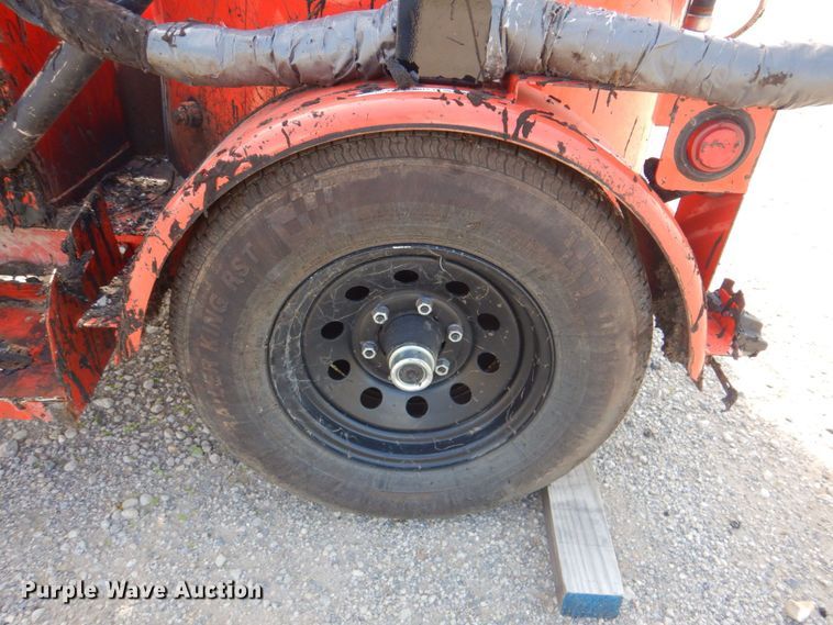 image for item DP4284 2013 Crafco SS125D  melter applicator