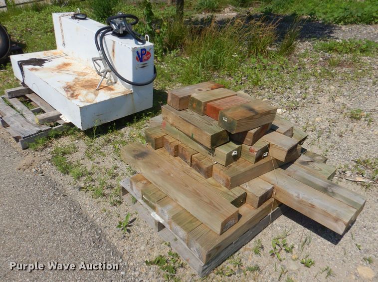 image for item DP4286 Delta auxiliary fuel tank