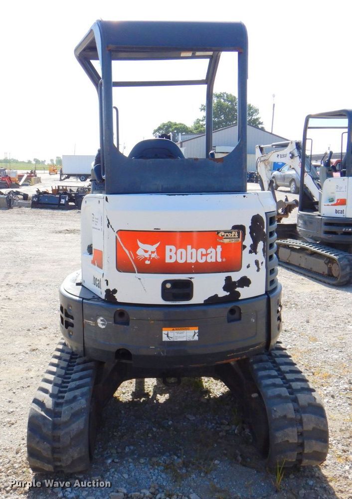 image for item DP4291 2015 Bobcat E26  mini excavator