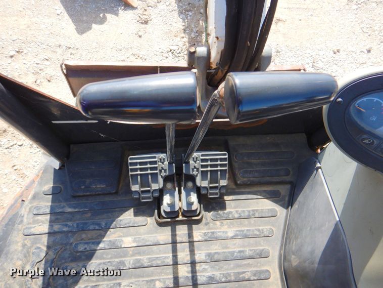 image for item DP4291 2015 Bobcat E26  mini excavator