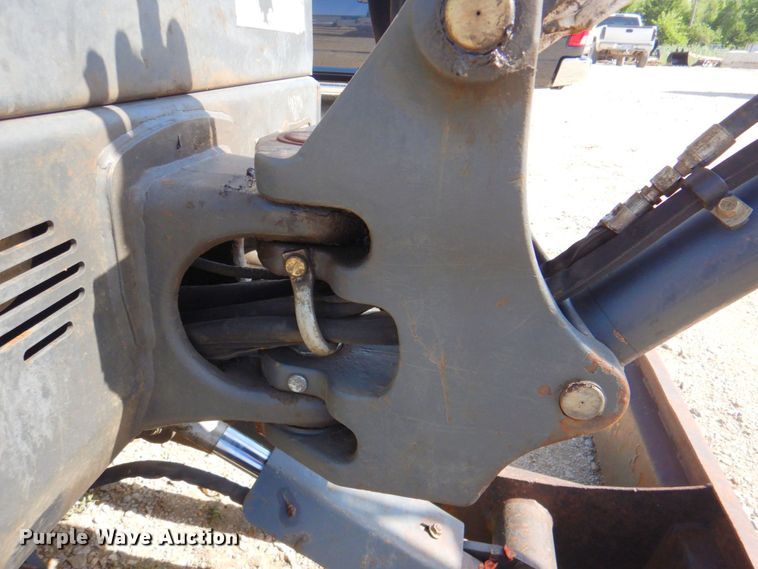 image for item DP4291 2015 Bobcat E26  mini excavator