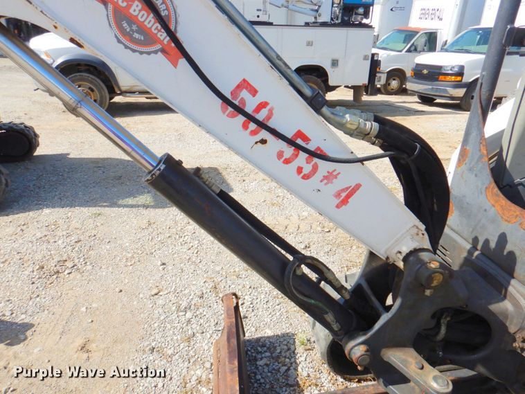 image for item DP4291 2015 Bobcat E26  mini excavator