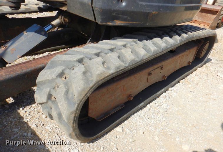 image for item DP4291 2015 Bobcat E26  mini excavator