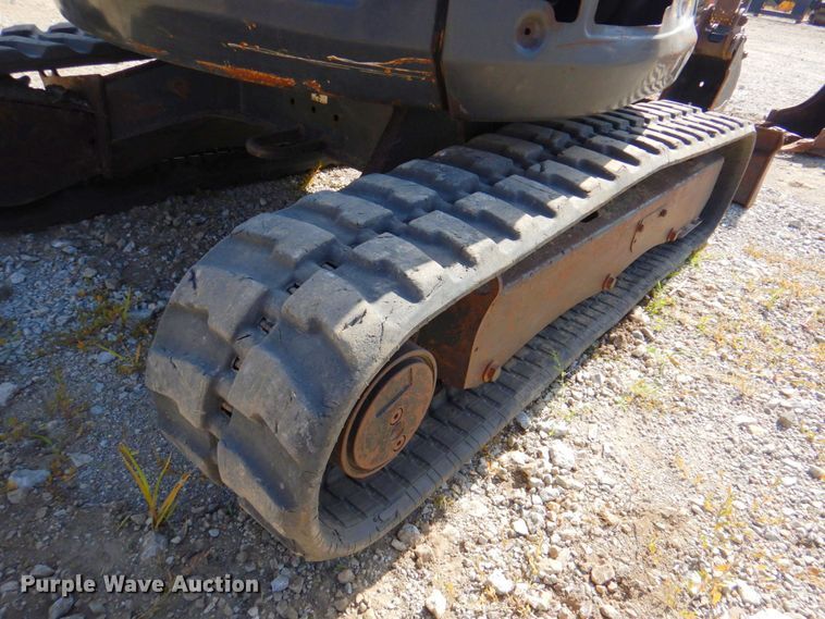 image for item DP4291 2015 Bobcat E26  mini excavator