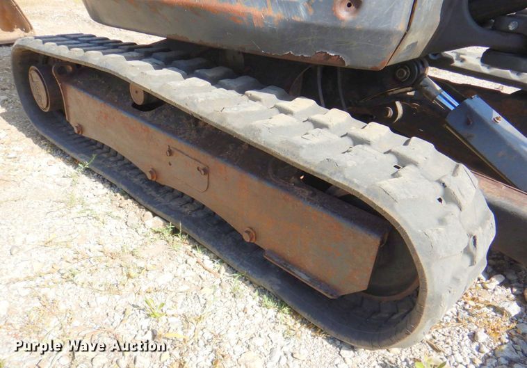 image for item DP4291 2015 Bobcat E26  mini excavator