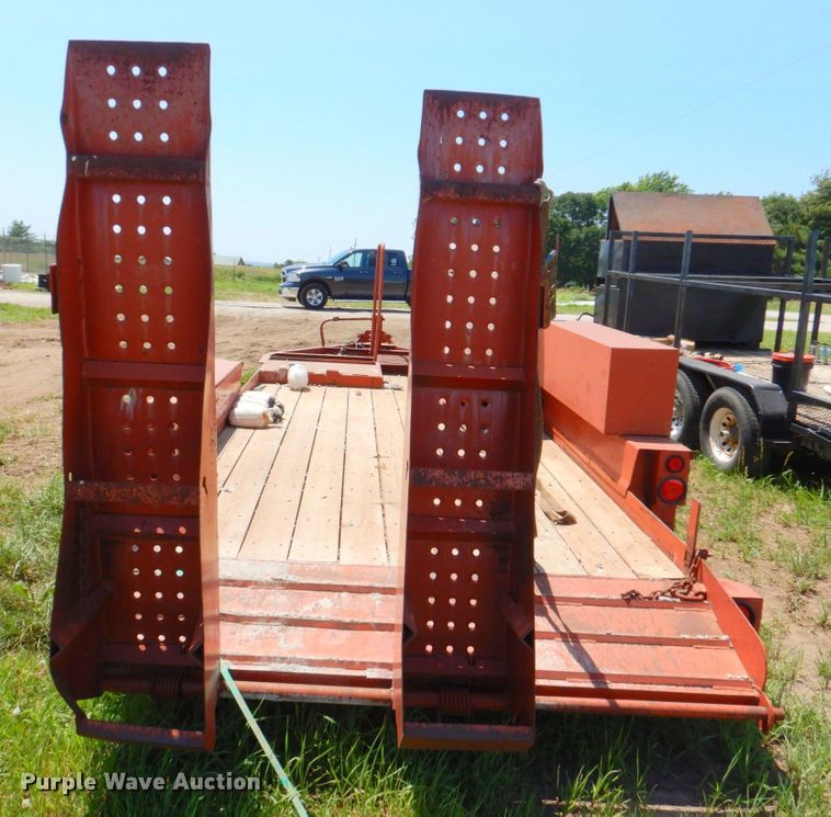 image for item DP4309 2006 Belshe T16  equipment trailer