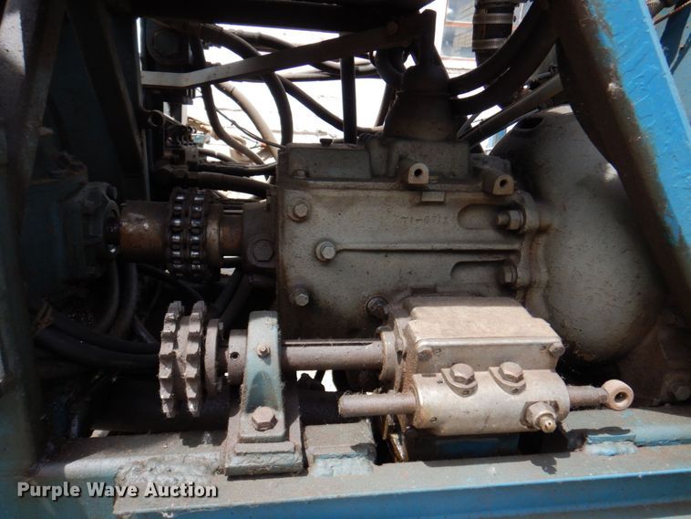 image for item DP5568 1997 Ford F450 Super Duty  drilling rig truck