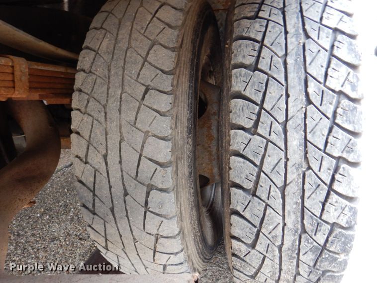 image for item DP5568 1997 Ford F450 Super Duty  drilling rig truck