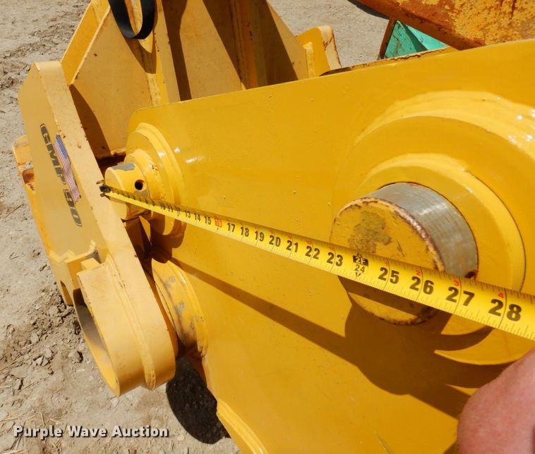 image for item DR0479 Genesis GMP90  excavator pulverizer