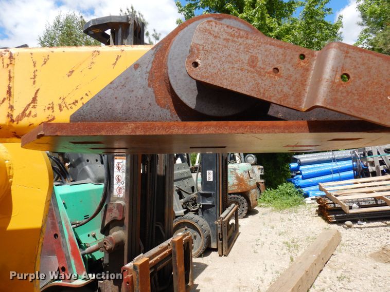 image for item DR0479 Genesis GMP90  excavator pulverizer