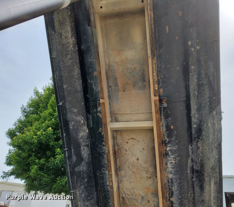 image for item DR0895 2007 Kenworth T800  dump truck