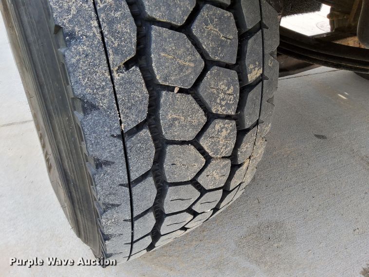 image for item DR0895 2007 Kenworth T800  dump truck