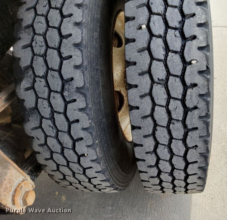 image for item DR0895 2007 Kenworth T800  dump truck