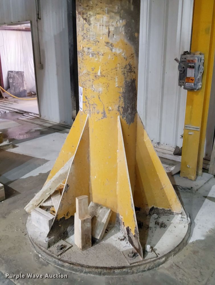 image for item DR0909 Gaffey  jib crane