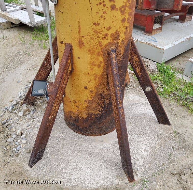 image for item DR0910 Gaffey  jib crane