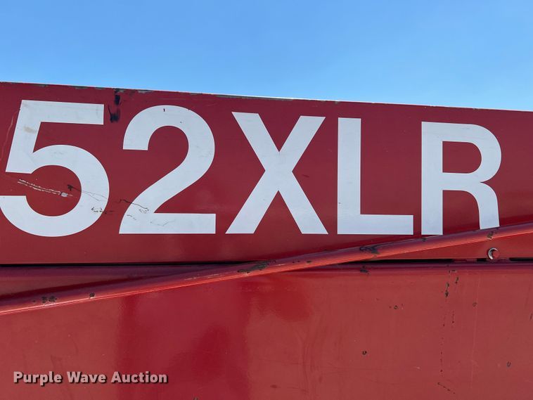 image for item DR1560 2002 International 4700  sign truck