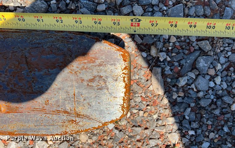 image for item DR1561 2005 John Deere 624J  wheel loader