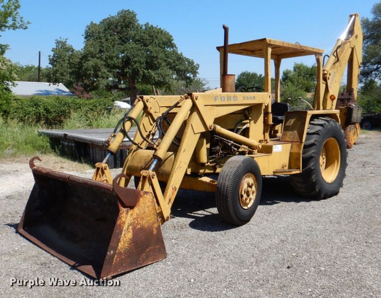 image for item DR1867 Ford 5550  backhoe