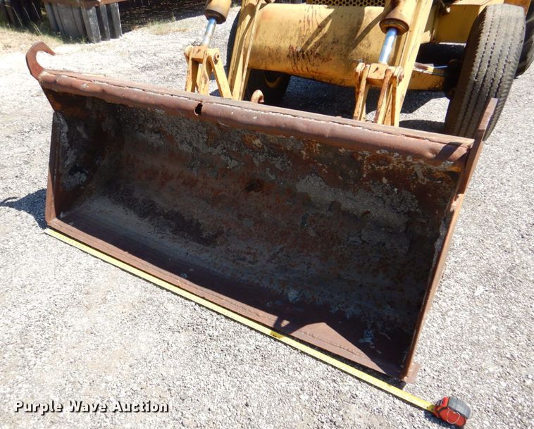 image for item DR1867 Ford 5550  backhoe