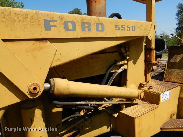 image for item DR1867 Ford 5550  backhoe