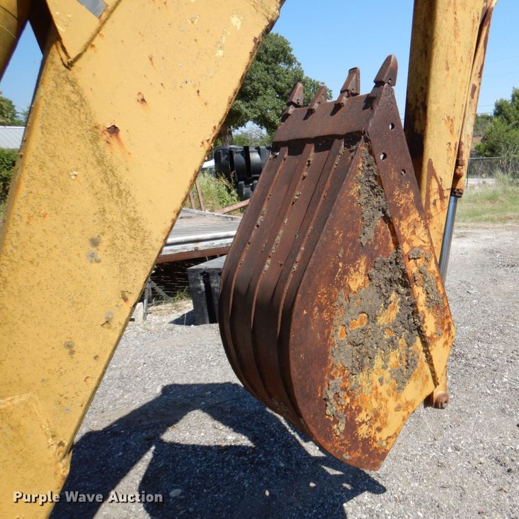 image for item DR1867 Ford 5550  backhoe
