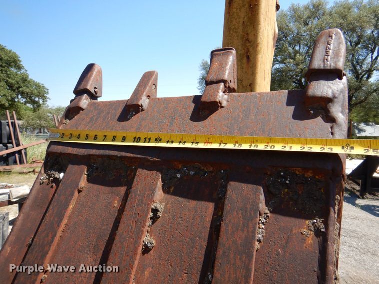 image for item DR1867 Ford 5550  backhoe