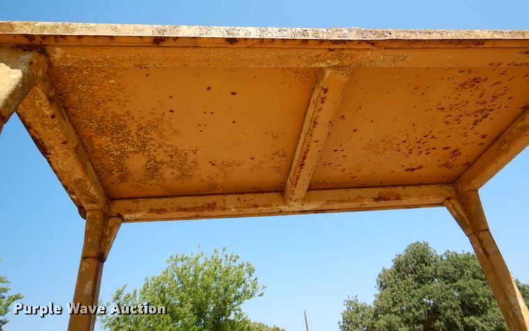 image for item DR1867 Ford 5550  backhoe