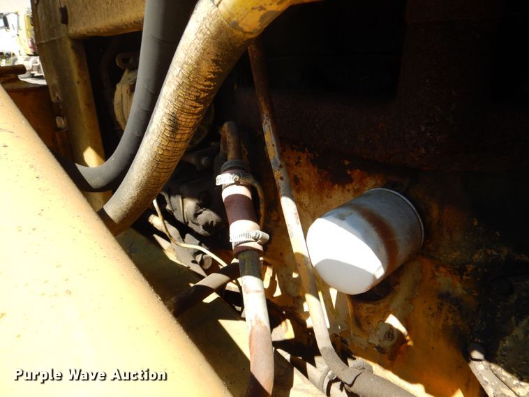 image for item DR1867 Ford 5550  backhoe