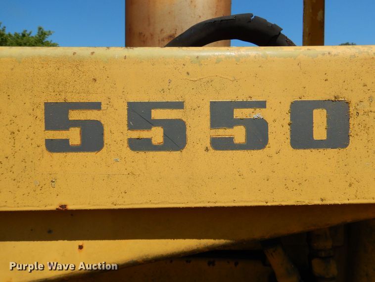 image for item DR1867 Ford 5550  backhoe
