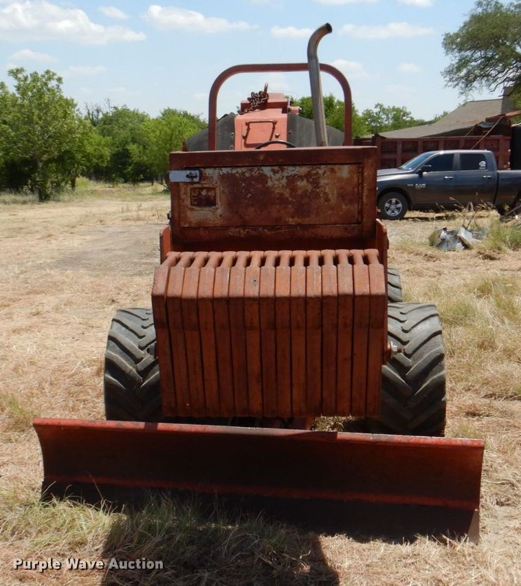 image for item DR1868 Ditch Witch 6510DD  rock saw