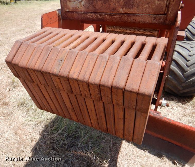 image for item DR1868 Ditch Witch 6510DD  rock saw