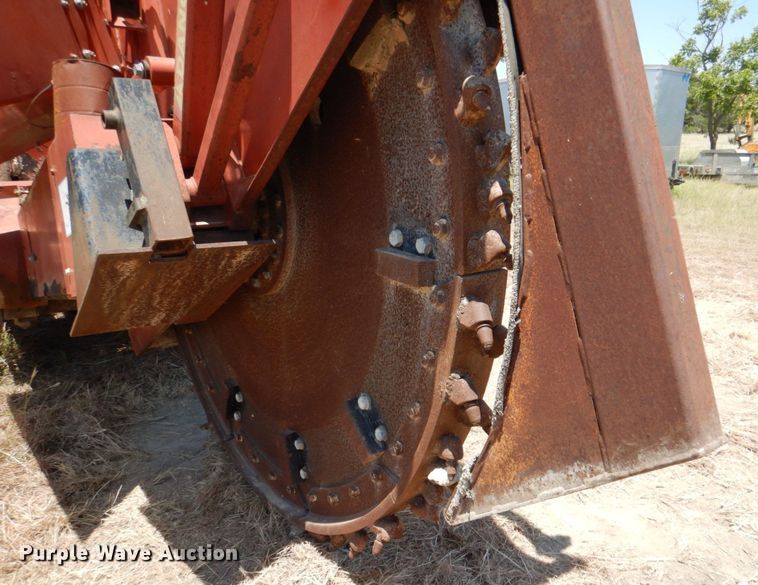 image for item DR1868 Ditch Witch 6510DD  rock saw