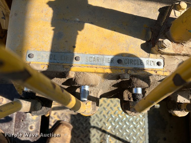 image for item DS8273 1958 Caterpillar 12  rigid frame motor grader