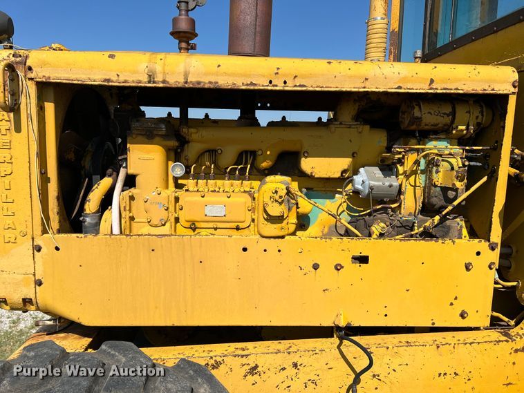 image for item DS8273 1958 Caterpillar 12  rigid frame motor grader