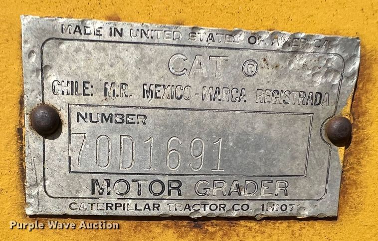 image for item DS8273 1958 Caterpillar 12  rigid frame motor grader