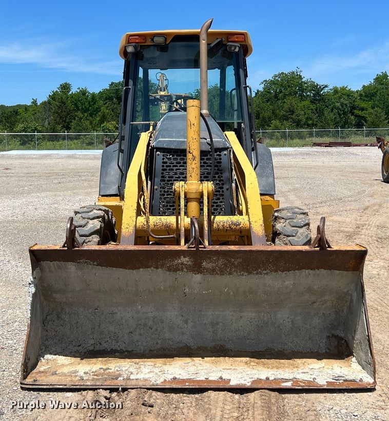 image for item HL9122 2001 John Deere 310SG  backhoe