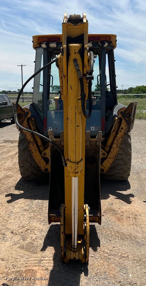 image for item HL9122 2001 John Deere 310SG  backhoe