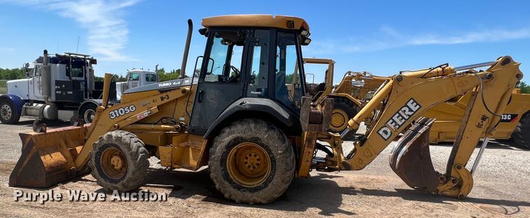 image for item HL9122 2001 John Deere 310SG  backhoe